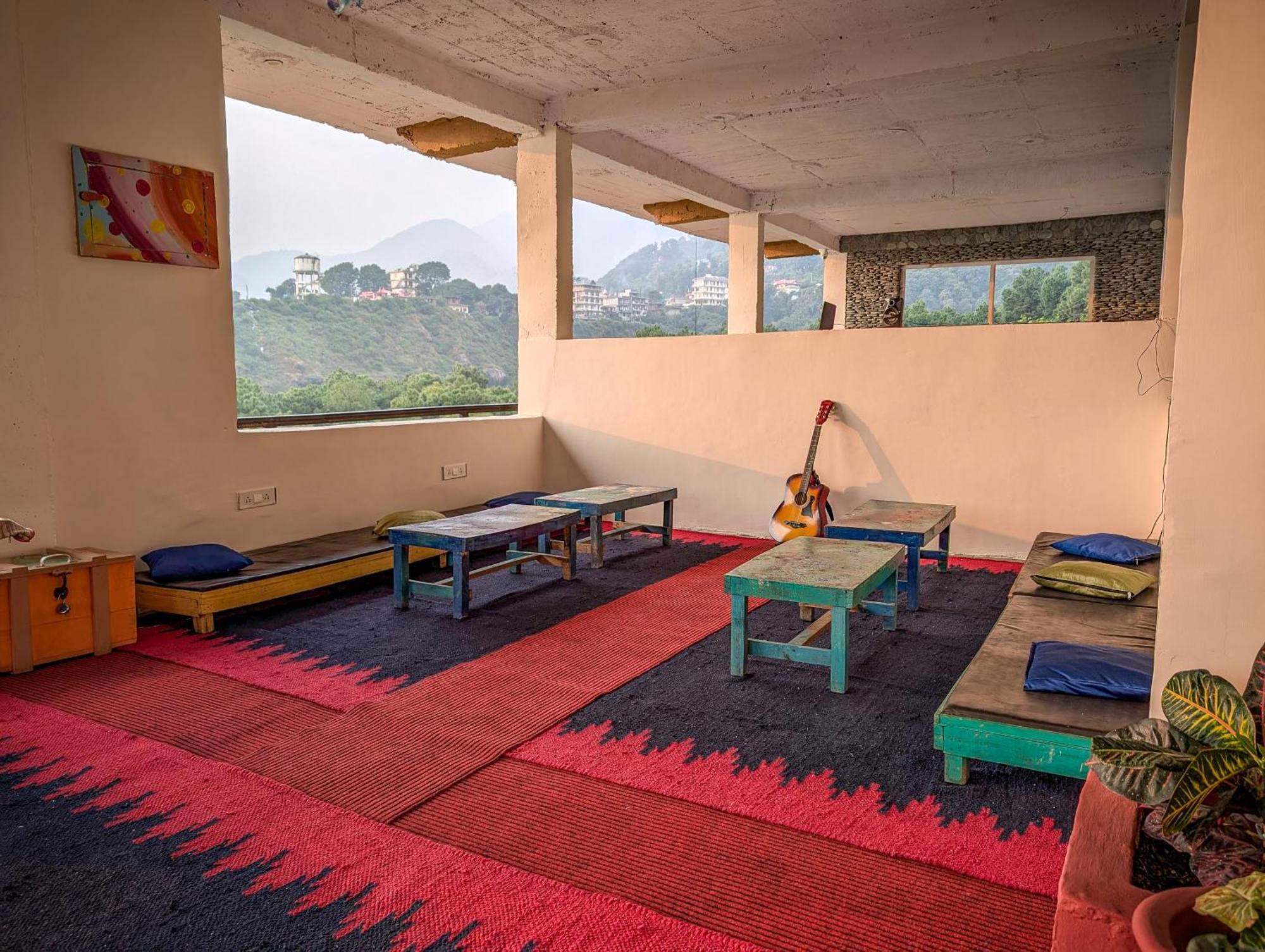 Hobo Hostel Dharamshala Ngoại thất bức ảnh